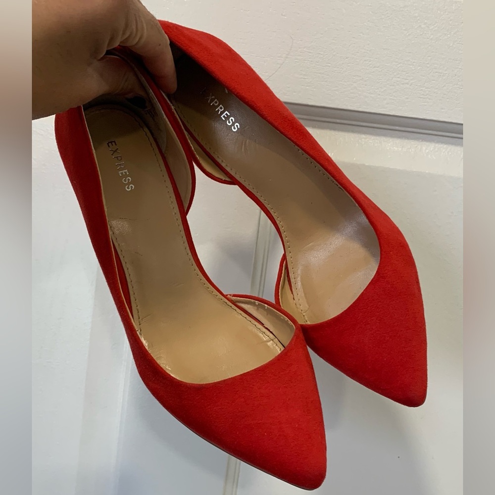Red Express heels 8